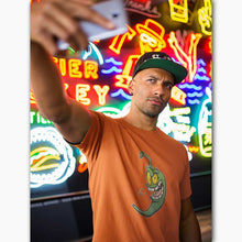 Charger l&#39;image dans la galerie, T-shirt Bio - Homme - Piment vert