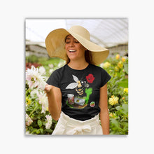 Charger l&#39;image dans la galerie, T-shirt Bio - Femme - Bee Saved